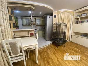 2-к квартира, вторичка, 63м2, 6/9 этаж