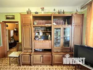 3-к квартира, вторичка, 58м2, 5/5 этаж