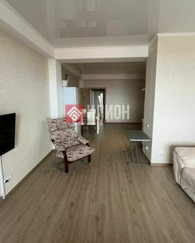 4-к квартира, вторичка, 120м2, 5/5 этаж