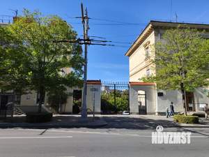 3-к квартира, вторичка, 74м2, 3/3 этаж
