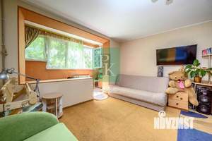 2-к квартира, вторичка, 56м2, 1/9 этаж