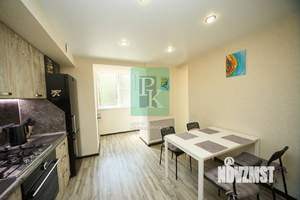 3-к квартира, вторичка, 81м2, 1/5 этаж