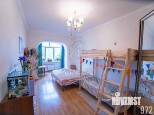 3-к квартира, вторичка, 76м2, 1/2 этаж