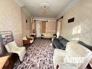 2-к квартира, вторичка, 52м2, 1/3 этаж