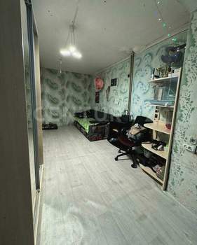 4-к квартира, вторичка, 82м2, 1/5 этаж