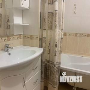 2-к квартира, вторичка, 58м2, 1/5 этаж