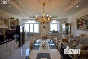 3-к квартира, вторичка, 124м2, 3/8 этаж