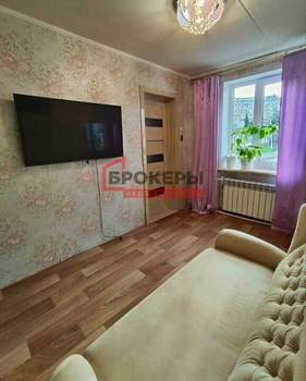 2-к квартира, вторичка, 35м2, 3/5 этаж