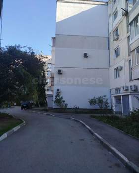 3-к квартира, вторичка, 80м2, 2/6 этаж