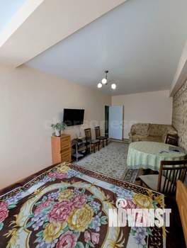 2-к квартира, вторичка, 63м2, 7/9 этаж