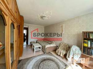 2-к квартира, вторичка, 49м2, 3/5 этаж