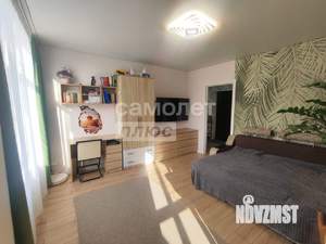 2-к квартира, вторичка, 60м2, 1/3 этаж