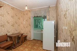 2-к квартира, вторичка, 80м2, 1/1 этаж