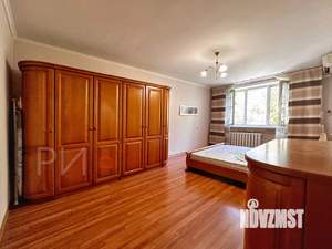 3-к квартира, вторичка, 71м2, 2/5 этаж