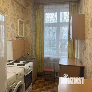 2-к квартира, вторичка, 42м2, 1/2 этаж