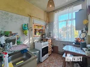 2-к квартира, вторичка, 40м2, 1/2 этаж