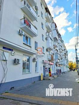 3-к квартира, вторичка, 54м2, 5/5 этаж