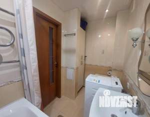 2-к квартира, вторичка, 64м2, 1/6 этаж