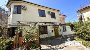 3-к квартира, вторичка, 86м2, 1/2 этаж