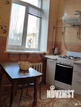 2-к квартира, вторичка, 47м2, 3/3 этаж