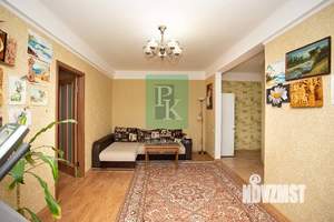 2-к квартира, вторичка, 46м2, 3/5 этаж