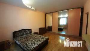 4-к квартира, вторичка, 142м2, 1/6 этаж