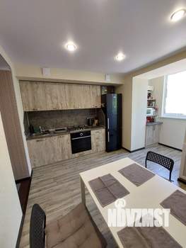 3-к квартира, вторичка, 81м2, 1/5 этаж