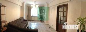 4-к квартира, вторичка, 90м2, 2/5 этаж