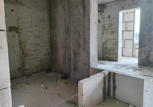 2-к квартира, вторичка, 60м2, 1/9 этаж