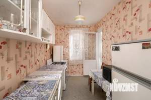 2-к квартира, вторичка, 56м2, 1/9 этаж