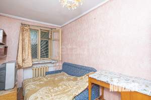 2-к квартира, вторичка, 42м2, 1/5 этаж