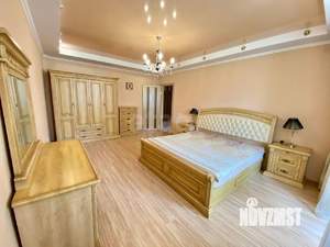 3-к квартира, вторичка, 80м2, 9/9 этаж