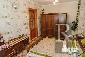 4-к квартира, вторичка, 120м2, 1/9 этаж