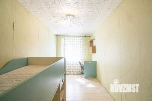 2-к квартира, вторичка, 45м2, 1/4 этаж