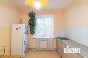 3-к квартира, вторичка, 70м2, 1/2 этаж
