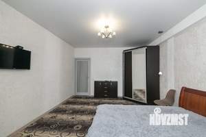 2-к квартира, вторичка, 74м2, 1/10 этаж