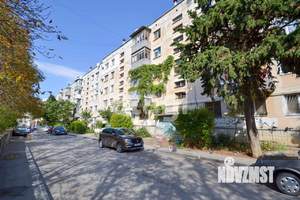 2-к квартира, вторичка, 50м2, 1/5 этаж