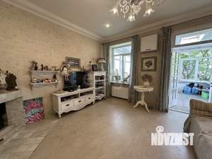 4-к квартира, вторичка, 97м2, 1/2 этаж