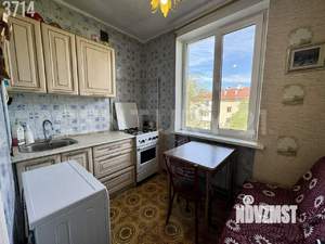 3-к квартира, вторичка, 65м2, 5/5 этаж