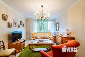 2-к квартира, вторичка, 42м2, 1/5 этаж