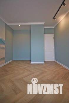 2-к квартира, вторичка, 64м2, 1/9 этаж