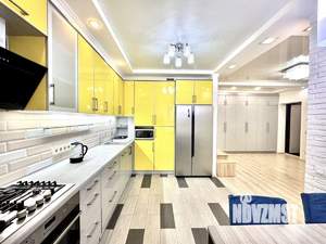 2-к квартира, вторичка, 70м2, 9/11 этаж