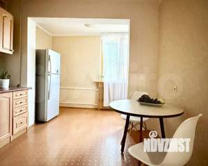 2-к квартира, вторичка, 59м2, 1/9 этаж