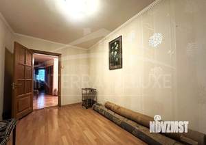 3-к квартира, вторичка, 69м2, 2/5 этаж