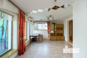 3-к квартира, вторичка, 80м2, 1/5 этаж