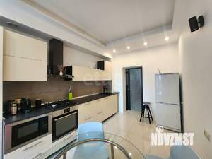 1-к квартира, вторичка, 62м2, 3/8 этаж