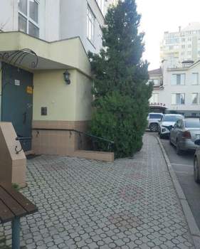 3-к квартира, вторичка, 120м2, 4/5 этаж