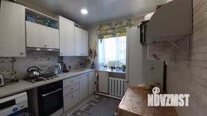 3-к квартира, вторичка, 57м2, 1/4 этаж