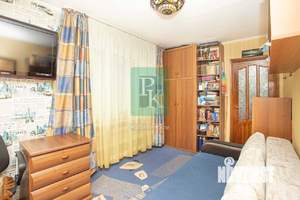 2-к квартира, вторичка, 40м2, 1/5 этаж