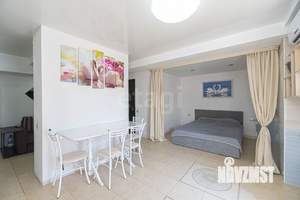 Студия квартира, вторичка, 38м2, 1/6 этаж